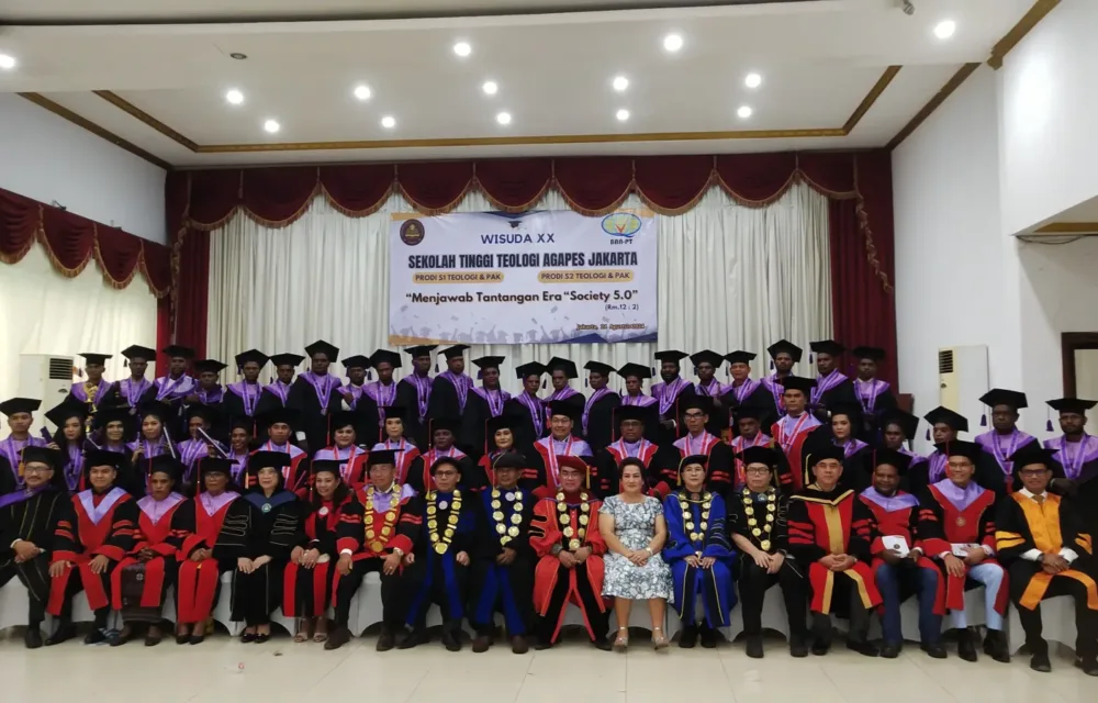Stt Agapes Jakarta Kelas Nabire Gelar Wisuda Ke-Xx Di Jakarta
