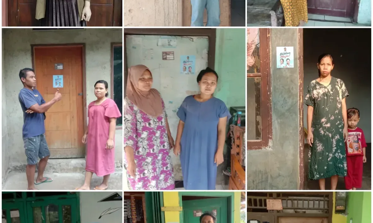 Pastikan Menang, Relawan Terus Pasang Stiker Andra Soni ke Rumah Warga