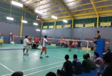 Tim Ngopi Bareng Haji Kholid Gelar Turnamen Badminton, Ada Belasan Juta, Doorpize Dan Paket Sembako
