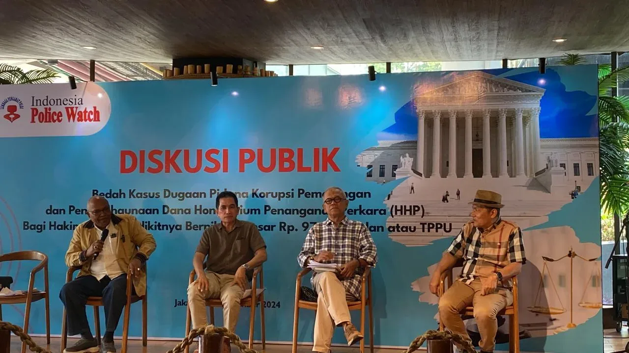 Bedah Buku Kasus Dugaan Korupsi Pemotongan Honorarium Hakim Agung Dalam Penanganan Perkara Sebesar Rp 97 Miliar