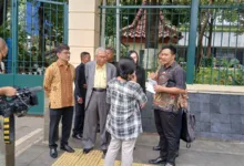 Tak Mau Patuhi Putusan Ma Kasus Yayasan Trisakti, Nadiem Makarim Mirip Preman