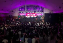 Maliq & D'Essentials Sukses Bikin Romantis Closing Escalades Fortitudo SMAK 5 PENABUR Jakarta