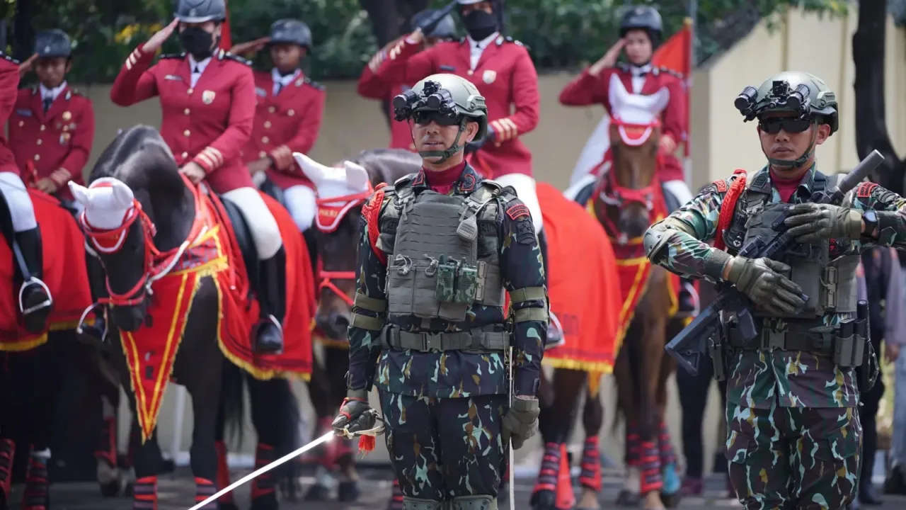 Polri Gladi Bersih Apel Gelar Pasukan Pengamanan Pelantikan Presiden