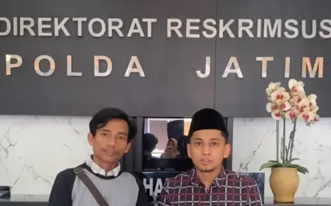 Kawal Terus, Sebarkan Informasi Hoaks, Pemuda Sampang Laporkan Akun Tiktok @buletin.jatim ke Polda Jatim