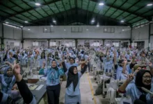 Sapa Ribuan Buruh di Tangerang, Andra Soni Komitmen Tingkatkan Kesejahteraan Masyarakat
