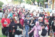 Dihadiri Ribuan Massa, Warga Apresiasi Jalan Sehat di Maluku Utara yang Libatkan Calon Gunernur