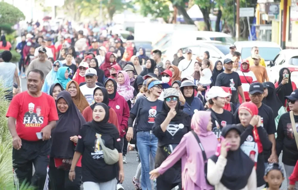 Dihadiri Ribuan Massa, Warga Apresiasi Jalan Sehat Di Maluku Utara Yang Libatkan Calon Gunernur