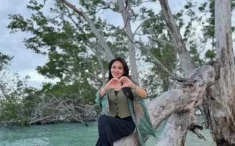 Polemik Sherly Tjoanda Sebagai Siti Khadijah Istri Rasulullah Menuai Kecaman Para Ulama