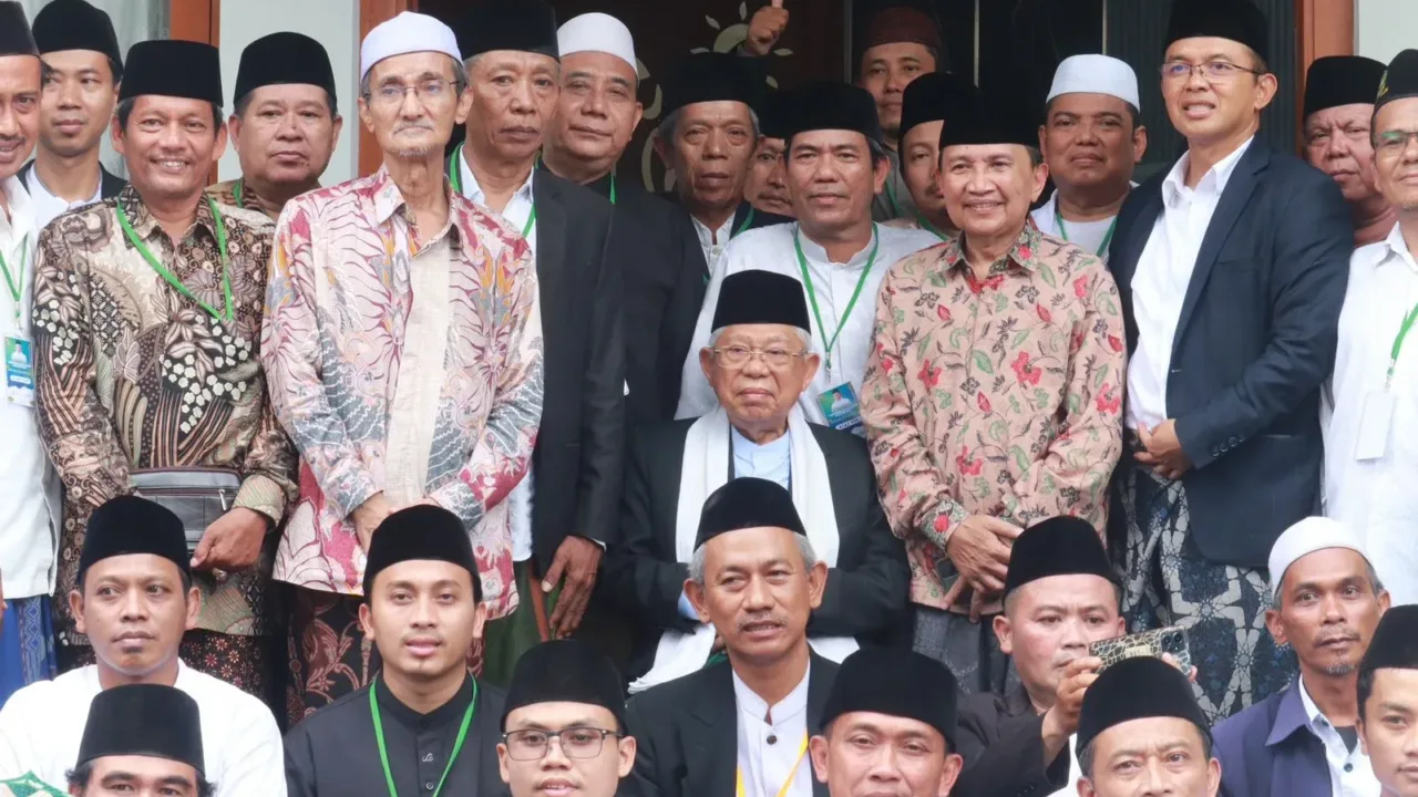 KH Ma’ruf Amin Sebut Pentingnya Peran Politik Bagi Para Kiai 