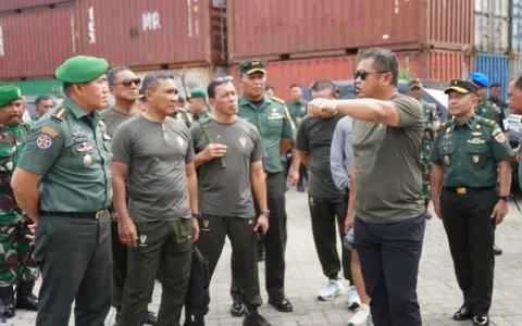 Kasad Periksa Kesiapan Operasional Satuan Angkutan Air TNI AD