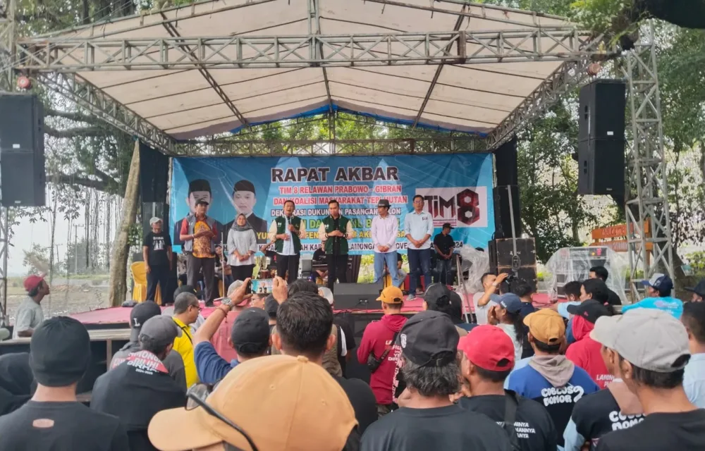 Deklarasi Tim 8 Bersama Masyarakat Tepi Hutan Lamongan