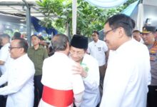 Sapa Umat Kristiani Di Gereja, Menag: Natal Menambah Rasa Sayang Dan Cinta Damai