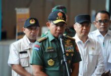 Panglima Tni Dan Kapolri Tinjau Kesiapan Pelabuhan Merak Dalam Menyambut Nataru 2025