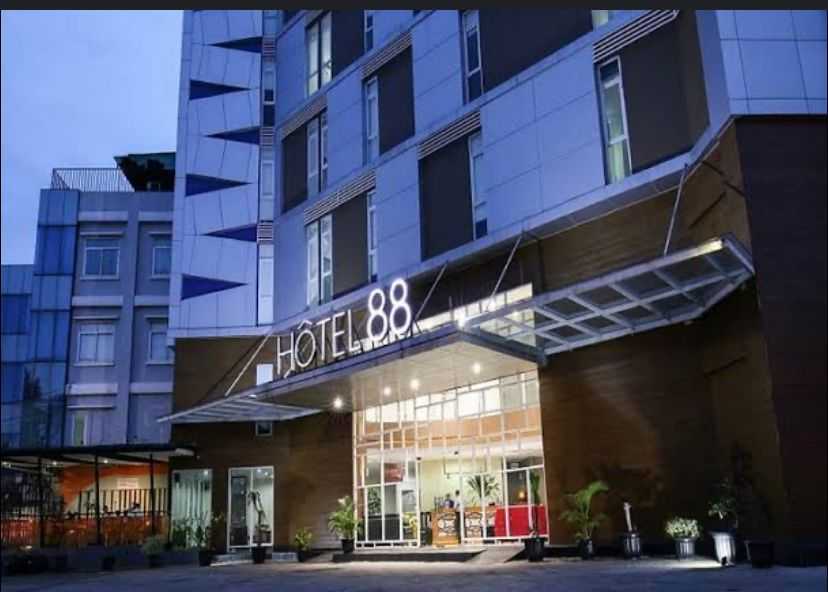 Hotel 88 Kedoya Jakarta Hadirkan Promo Sambut Tahun Baru 2025