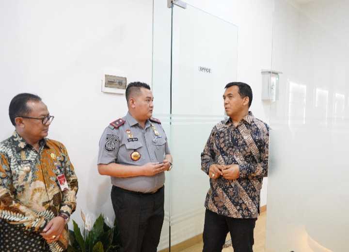 Tingkatkan Pelayanan Publik, Dirjen Imigrasi Resmikan Immigration Loungedi Grand Metropolitan Mall Bekasi