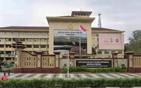 Wacana Polri di Bawah Kemendagri atau TNI Habib Aboe: Langkah Mundur Reformasi