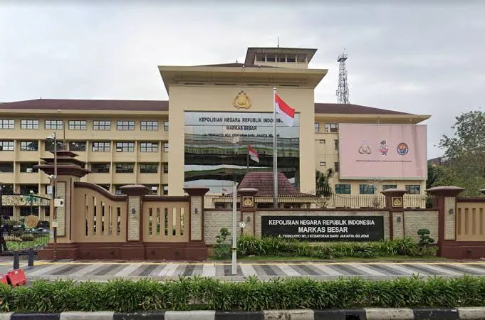 Wacana Polri Di Bawah Kemendagri Atau Tni Habib Aboe: Langkah Mundur Reformasi