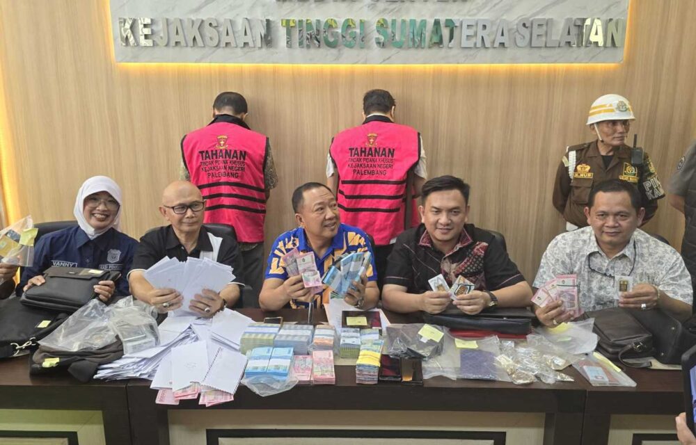 Kejati Sumsel Tahan Pejabat Disnakrtrans Terkait Kasus K3