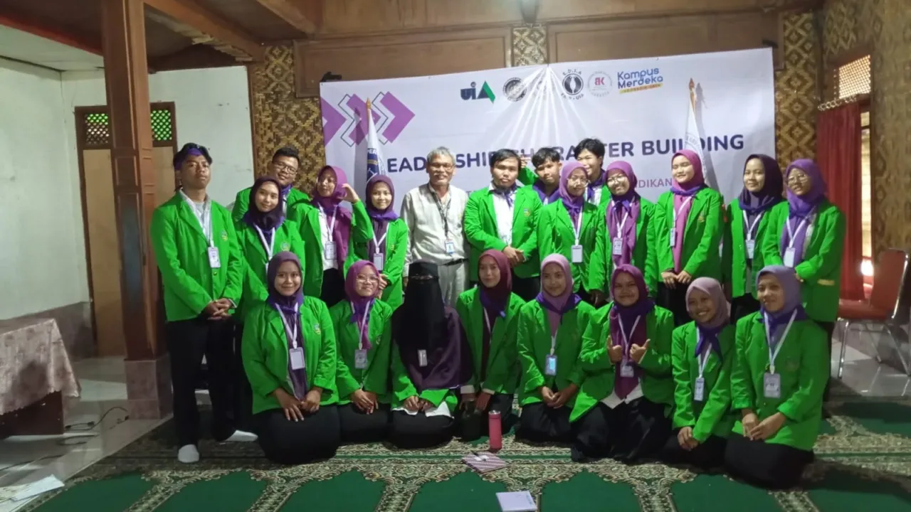 Ketum PJMI: Mahasiswa Harus Menguasai Dunia Jurnalistik Disampaikan di Kampus FKIP UIA