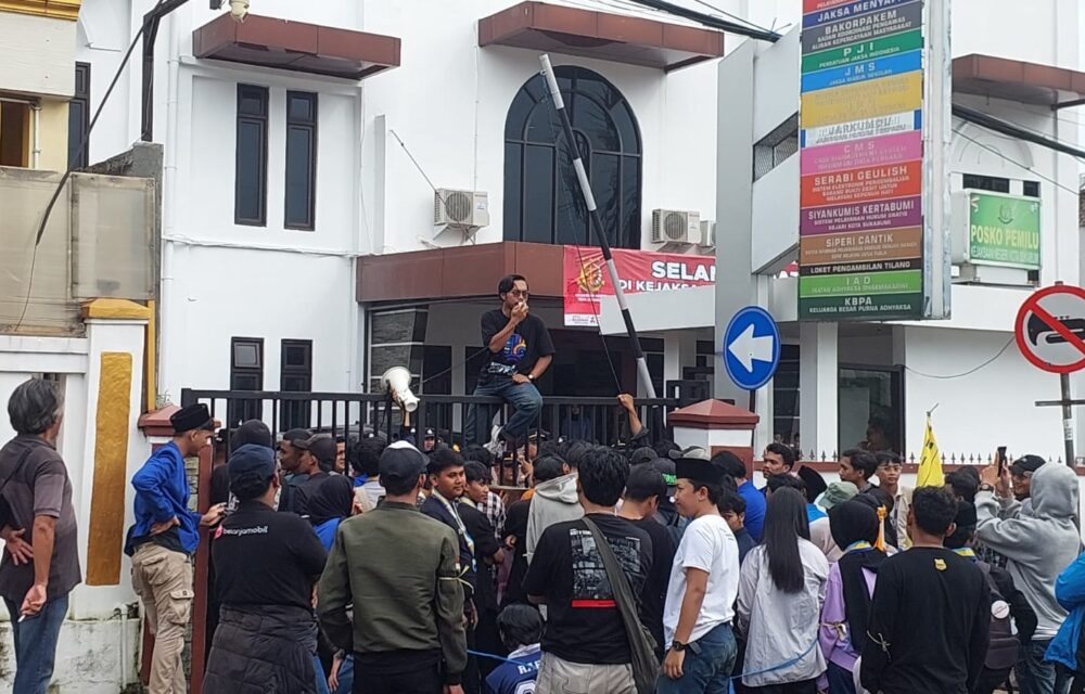 Pmii Minta Kajari Dicopot, Menuntut Penuntasan Kasus Korupsi Di Kota Sukabumi