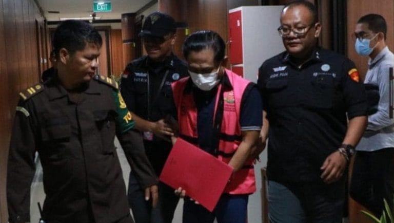 Mantan Ketua Pengadilan Negeri Tersangka Kasus Dugaan Menerima Suap