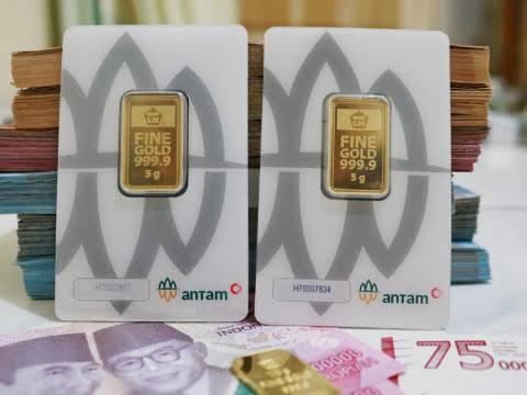 Harga Emas Antam Naik Kembali