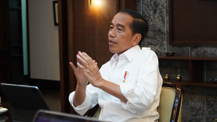 Pengamat: Jokowi Pemimpin Dengan Khayalan Tingkat Tinggi