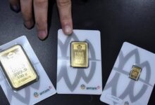 Harga Emas Antam Turun