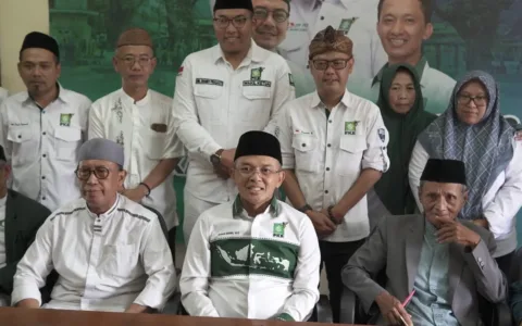 Ketua Dewan Syuro DPC PKB KH Mukhsin DZ Sumedang, Senin (3/2).
