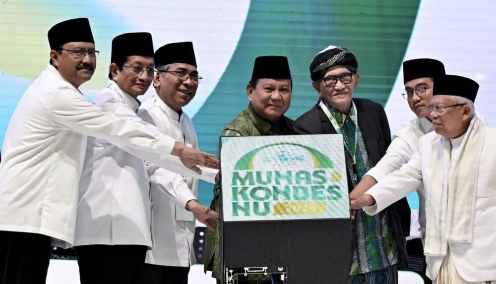 Presiden Prabowo Subianto Menghadiri Peringatan Hari Lahir (Harlah) Ke-102 Nahdlatul Ulama (Nu) Yang Diselenggarakan Di Istora Senayan.