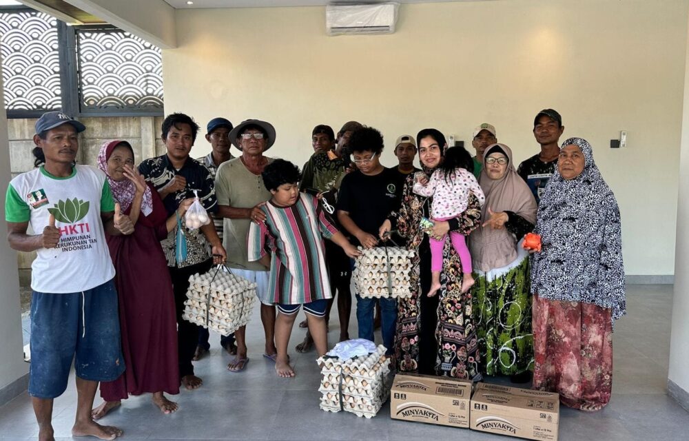 Aksi Nyata Yayasan Camellia Panduwinata Dengan Bagikan Ribuan Telur Dan Minyak Goreng Ke Pesantren, Kita Lebak Berikan Apresiasi