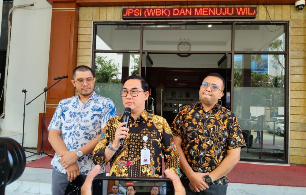 Tom Lembong Dan Charles Sitorus Tahap Ll Ke Kejaru Jakpus