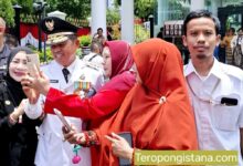 Presiden Prabowo Subianto Melantik 961 Kepala Daerah Dari Seluruh Indonesia Yang Digelar Serentak Di Istana Kepresidenan Jakarta Pada Kamis, 20 Februari 2025.