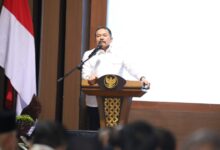 Para Kepala Daerah Yang Menjadi Peserta Retret Pembekalan Diwanti-Wanti Agar Tidak Melakukan Tindak Pidana Korupsi. Apabila Mereka Melakukan Praktik Korupsi, Maka Akan Berhadapan Dengan Hukum.
