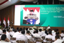 “Keragaman budaya kita dan kekayaan budaya kita ini saya sebut bukan hanya diversity, tapi mega diversity karena saya kira tidak ada negara lain yang kekayaan budayanya lebih hebat dari Indonesia,” ujar Fadli saat menyampaikan materi pada Retret Kepala Daerah 2025 di Lembah Tidar Akademi Militer (Akmil) Magelang, Jawa Tengah, Rabu (26/2/2025).
