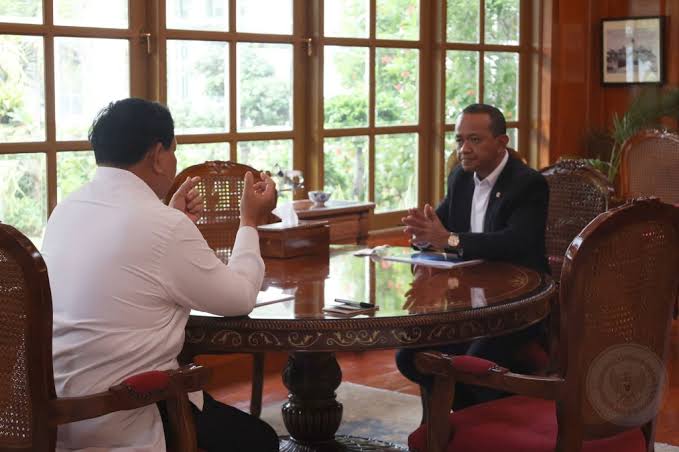 Presiden Prabowo Subianto Bersama Bahlil Lahadalia Mentri Esdm.