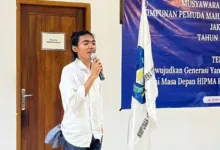 Terus Melawan, Mahasiswa Halmahera Utara Pasang Badan Bela Buruh Lawan PT. NHM di Jakarta