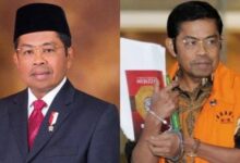 Wakil Ketua Umum Partai Golkar, Idrus Adalah Mantan Napi Korupsi Proyek Pltu Riau-1. Idrus Marham Beri Pembelaan Untuk Bosnya, Bahlil Lahadalia Terkait Polemik Keputusan Dewan Guru Besar Ui Yang Menyatakan Ketum Partai Golkar Itu Telah Berbuat Curang Saat Menyelesaikan Disertasi Dan Program Doktoralnya. Menurut Idrus, Persoalan Terkait Dugaan Adanya Ketidakjujuran Dalam Pengambilan Data Bahlil, Sebenarnya Bisa Diselesaikan Dengan Komunikasi. “Saya Kira Ini Kan Sebenarnya Bisa. Ini Kan Masalah Komunikasi, Disampaikan. Dan Ini Kan Masalah Penelitinya Itu Orang-Orang Yang Digunakan Dan Lain-Lain Sebagainya. Maka Kalau Itu Persoalannya Kan Sebenarnya Kan Ini Kan Sebenarnya Bisa Diselesaikan. Ini Kan Bisa Dikomunikasikan,” Tuturnya Di Jakarta, Dikutip Selasa (4/3/2025). Seharusnya Bahlil Dalam Persoalan Ini Dipandang Sebagai Kealpaan Seorang Mahasiswa. Bukan Mengaitkan Dengan Jabatannya Sebagai Menteri Esdm, Kata Idrus. “Ya Pak Bahlil, Jangan Dilihat Sebagai Menterinya Dong, Tapi Dilihat Sebagai Mahasiswanya. Apa Salahnya Misalkan Ketika Itu Dibicarakan Dengan Baik. Ini Kan Mestinya Dibuat Seperti Itu,” Jelas Dia. Sementara Bahlil Memilih Diam Ketika Awak Media Mencoba Meminta Tanggapan Terkait Pembatalan Disertasi Tersebut. Usai Jumpa Pers Di Istana Negara, Senin (3/3/2025) Bahlil Tutup Mulut Rapat-Rapat Seraya Memberikan Gestur Telapak Tangan Menghalangi Mukanya Pertanda Ia Tak Sebagai Informasi, Dgb Ui Menemukan Empat Pelanggaran Yang Dilakukan Oleh Bahlil Dalam Hasil Rapat Plenonya 10 Januari 2025. Di Antaranya, Ketidakjujuran Dalam Pengambilan Data. Yang Mana Data  Penelitian Disertasi Diperoleh Tanpa Izin Narasumber Dan Tidak Transparan Dalam Penggunaannya. Kemudian Pelanggaran Standar Akademik, Yang Menetapkan Bahlil Diterima Dan Lulus Dalam Waktu Singkat Tanpa Memenuhi Syarat Akademik Yang Ditetapkan. Lalu Perlakuan Khusus Dalam Proses Akademik. Bahlil Dinyatakan Mendapat Keistimewaan Mulai Dari Pembimbingan Hingga Kelulusan, Termasuk Perubahan Penguji Secara Mendadak. Dan Terakhir Konflik Kepentingan. Yang Mana Promotor Dan Kopromotor Memiliki Keterkaitan Profesional Dengan Kebijakan Yang Diatur Bahlil Saat Menjabat Sebagai Pejabat Negara. Atas Temuan Itu, Sanksi Yang Direkomendasikan Dgb Ui Terhadap Bahlil Yakni Pembatalan Tugas Akhir (Disertasi) Dan Wajib Menulis Ulang Dengan Topik Baru Sesuai Standar Akademik Ui.