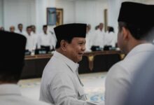 Pengamat : Presiden Tepat Geser Pembuat Gaduh Kepala Babi Diganti Mensesneg
