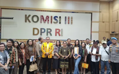 Kajati NTT Tegaskan Penanganan Profesional Kasus Perlindungan Anak, Komisi III Desak Hukuman Berat Bagi Pelaku