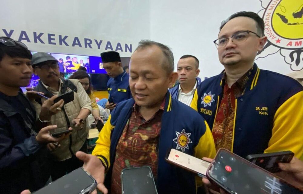Isu Munaslub Kembali Berembus, Bahlil Dan Sarmuji Dinilai Ugal-Ugalan