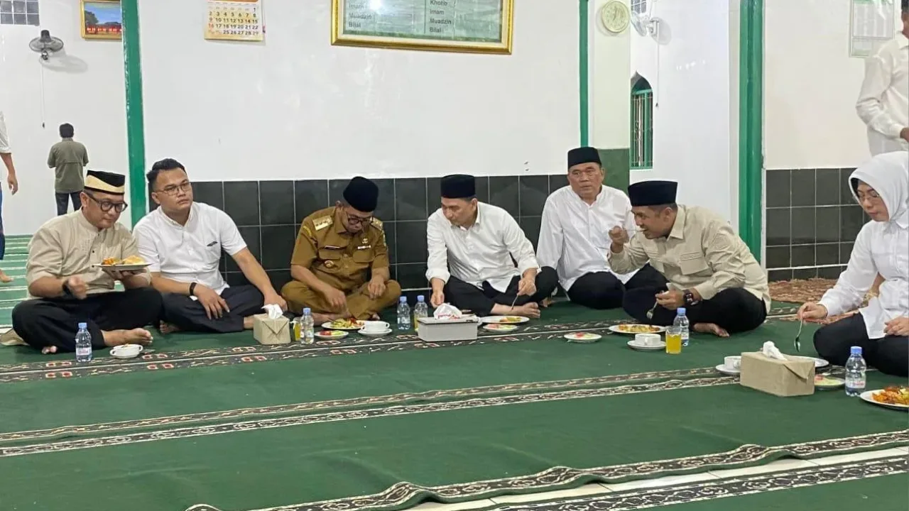 Camat Kaduhejo Beri Penjelasan Soal Tudingan Pungli