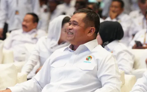Jenderal TNI Maruli Menerima Pengukuhan Sebagai Ketua Dewan Penasihat Dekopin