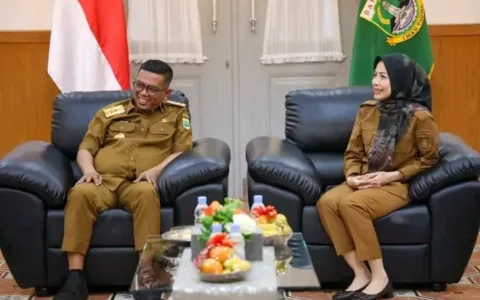 Andra Soni dan Bupati Serang Bahas Pembangunan Pelayanan hingga Kemajuan Bank Banten