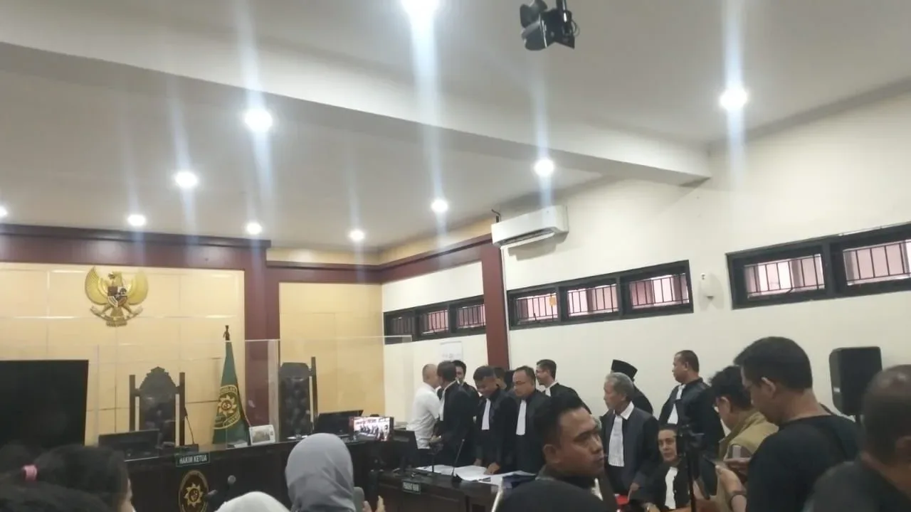 Kacau, Sidang Kedua Dugaan Pemalsuan Dokumen Tanah Charlie Chandra Kisruh Merusak Marwah Pengadilan
