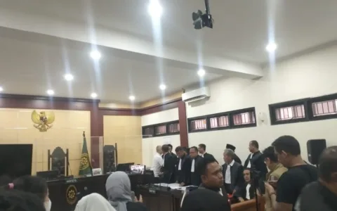 Kacau, Sidang Kedua Dugaan Pemalsuan Dokumen Tanah Charlie Chandra Kisruh Merusak Marwah Pengadilan
