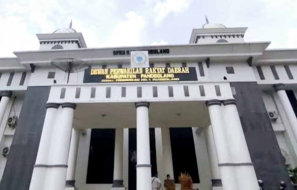 Di Tengah Krisis Anggaran, Ketua Gerak 08 Banten Kritik Kunker Dprd Pandeglang Ke Bogor