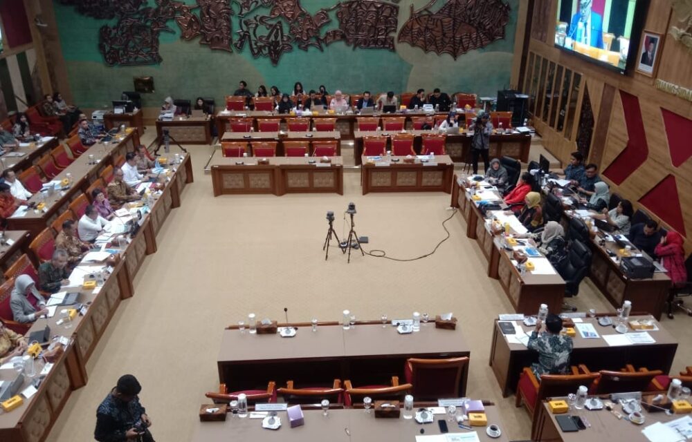 &Quot;Rapat Sepi Dukungan, Menteri Kebudayaan Ditinggal Komisi X Di Tengah Jalan&Quot;