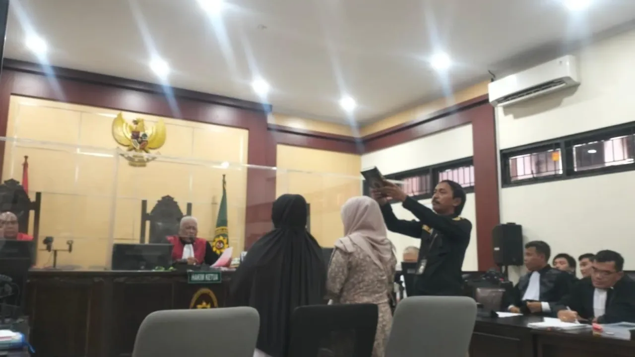 Bongkar Terus, Saksi Terdakwa Charlie Chandra Pastikan Tanah Tersebut Milik The Pit Nio