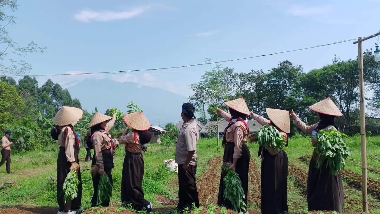 Raynia Camp Tawarkan Wisata Edukatif Berbasis Alam dan Budaya Lokal